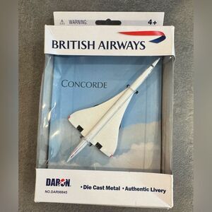 Daron British Airlines Die Cast Concorde Jet NEW